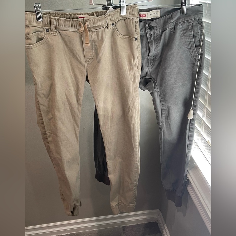 Levi’s Set Of 2 Joggers